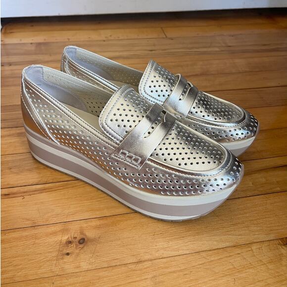 Dolce Vita Shoes - Dolce Vita Janine Platform Gold Slip On Loafers 9M